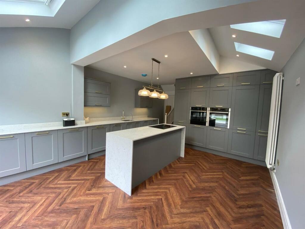 Additional property image - Shirley Street, Hove