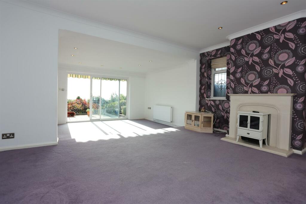 Additional property image - Crescent Drive South, Brighton