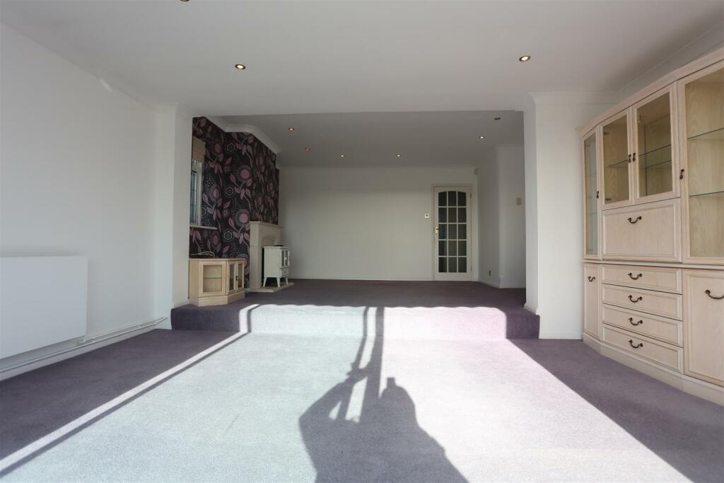 Additional property image - Crescent Drive South, Brighton