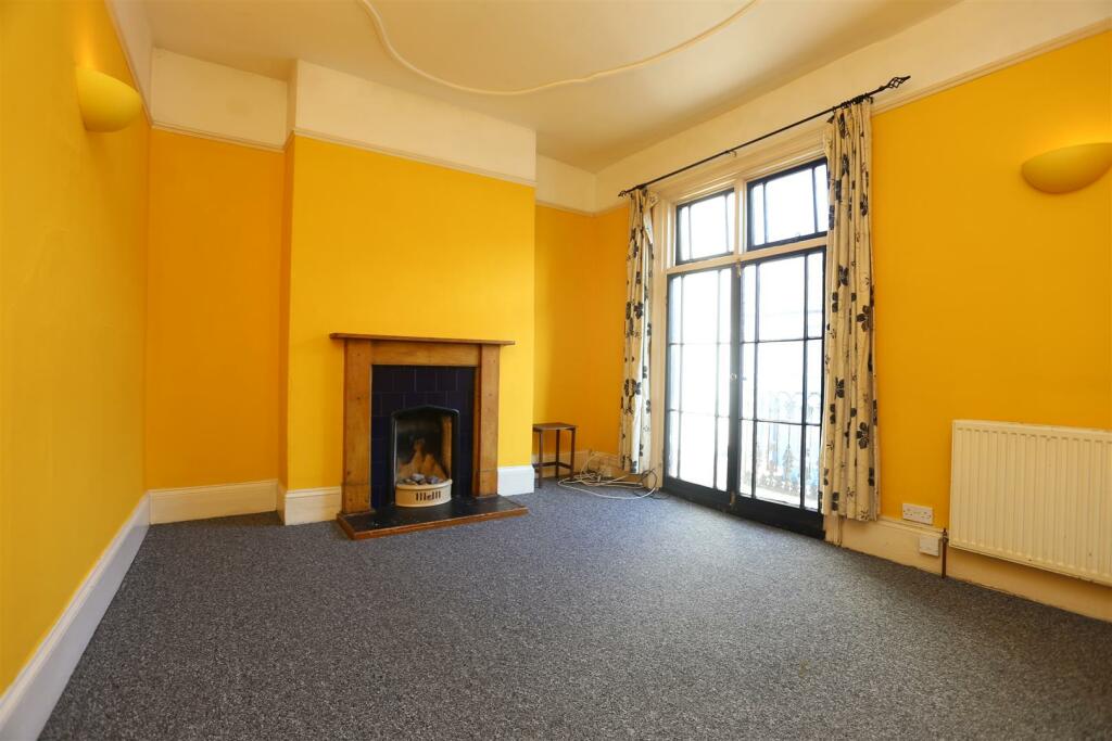 Additional property image - Viaduct Road, Brighton