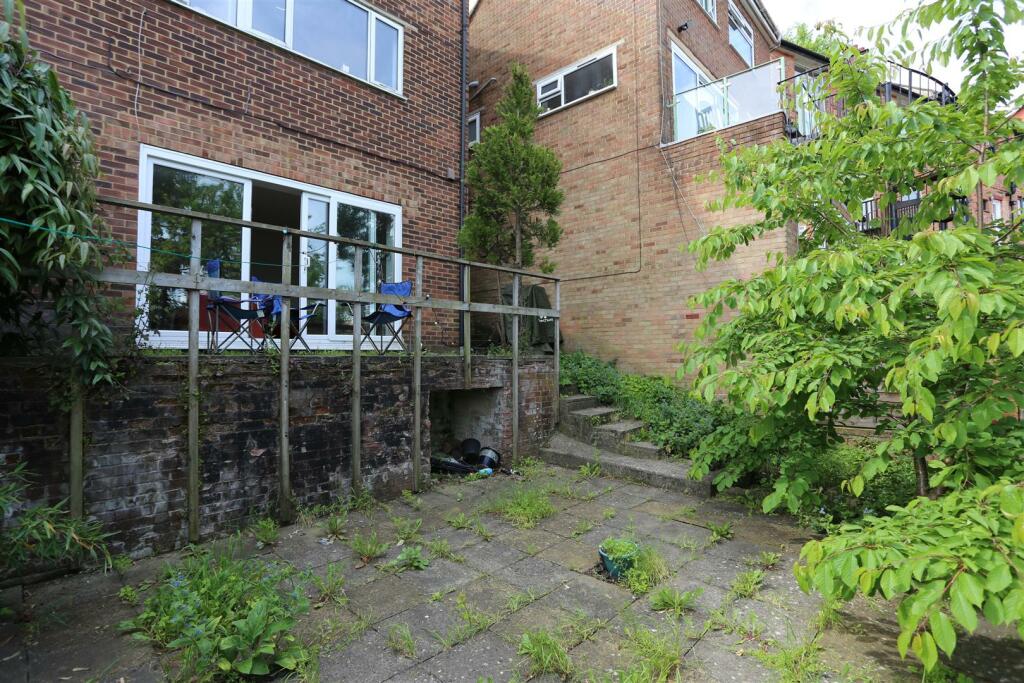 Additional property image - Inwood Crescent, Brighton