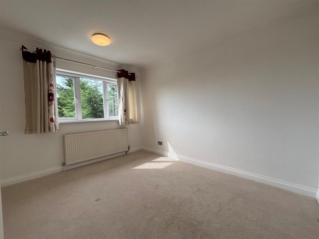 Additional property image - Ash Close, Hove