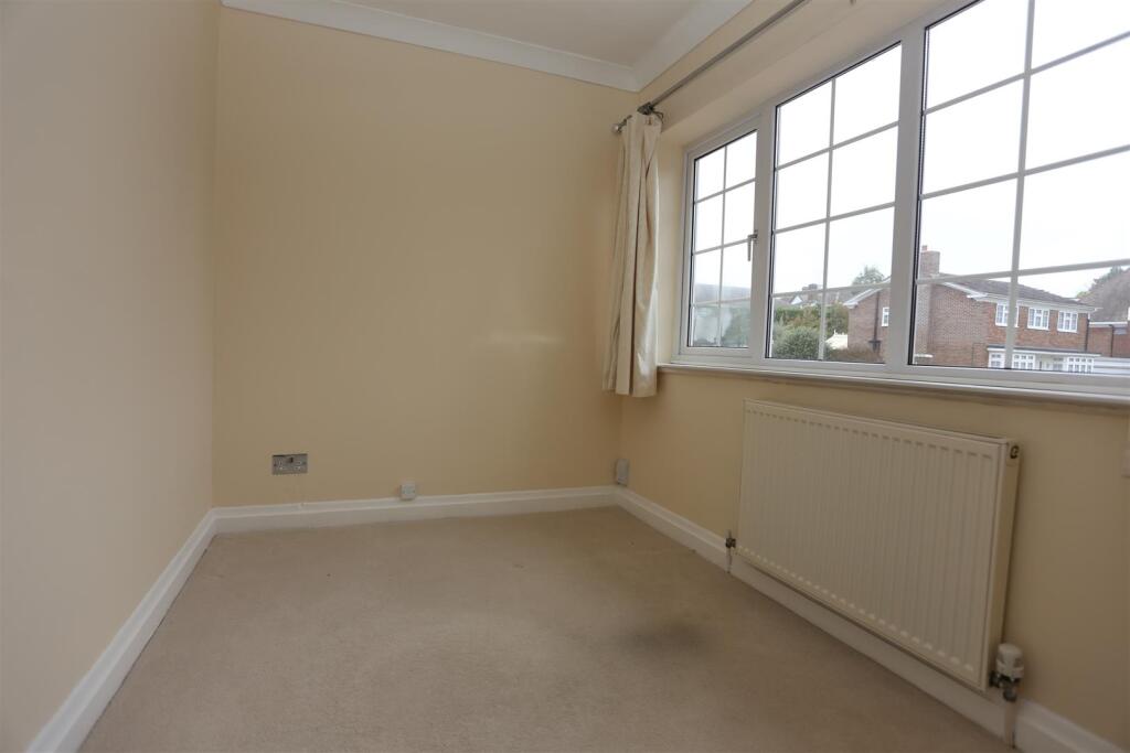 Additional property image - Ash Close, Hove