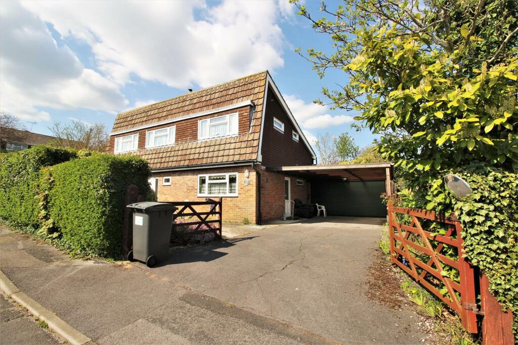 4 bedroom house for sale in High Hazel, Hazel Grove, Clanfield, PO8