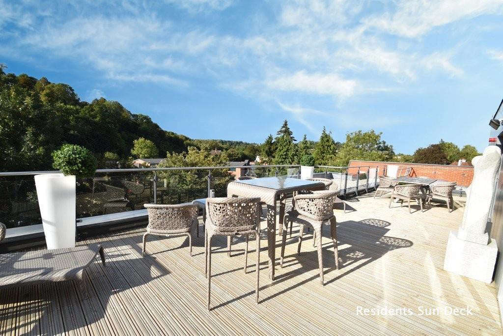 2 bedroom retirement property for sale in Godalming Virtual Tour