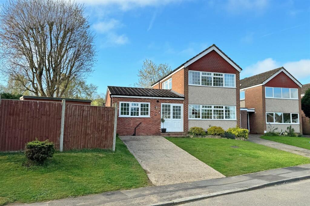 4 bedroom detached house for sale in Witley, GU8