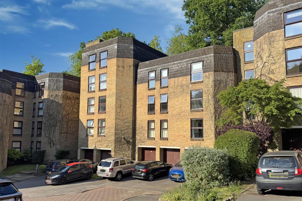 Main image of property: Godalming