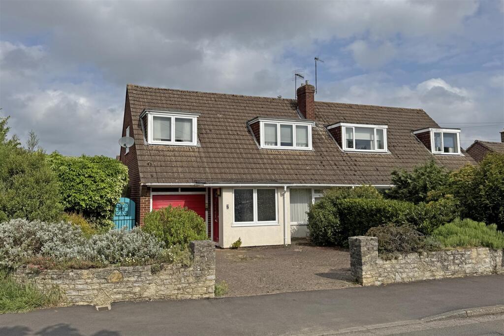 Main image of property: Farncombe *** NO ONWARD CHAIN***