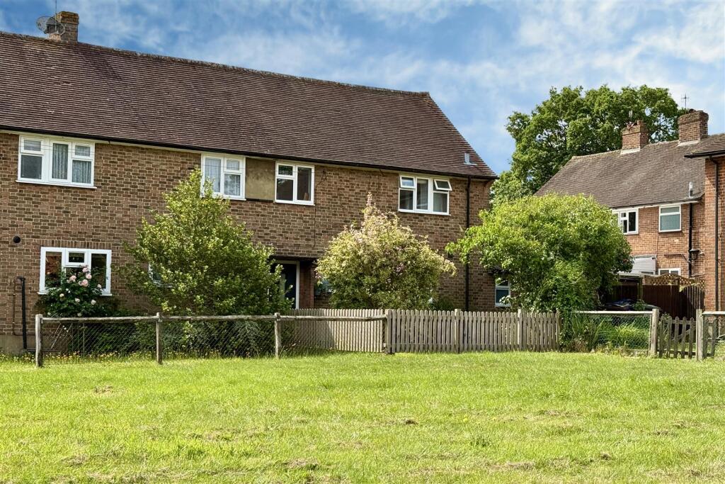 Main image of property: Farncombe