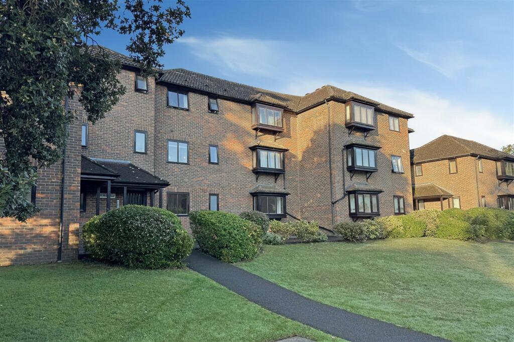 Main image of property: Godalming