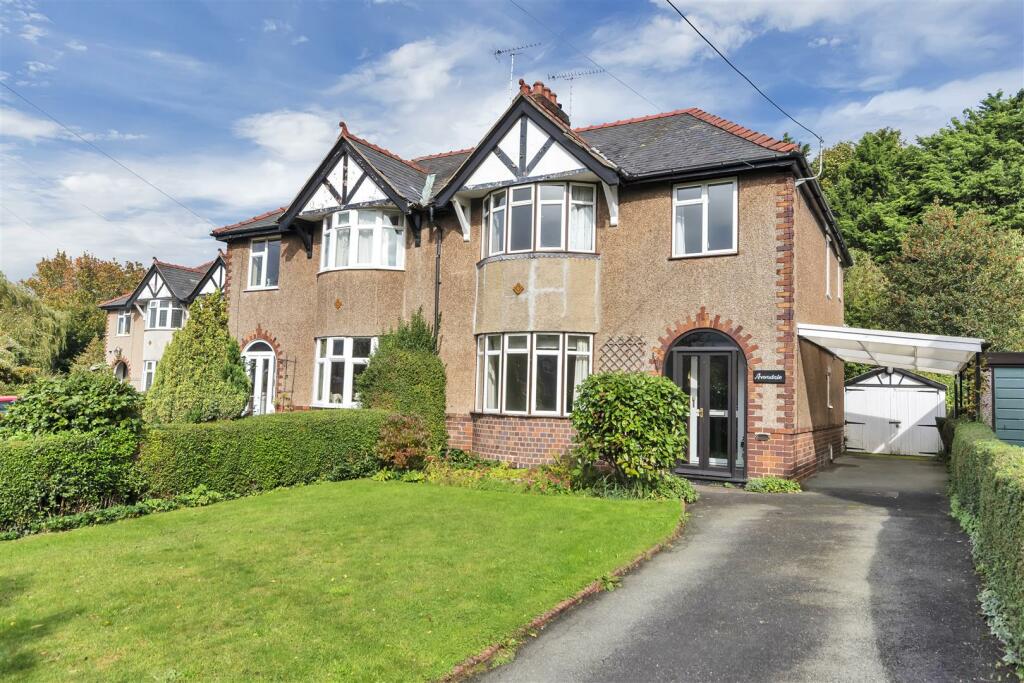 3 bedroom semidetached house for sale in By Pass Road, Gobowen