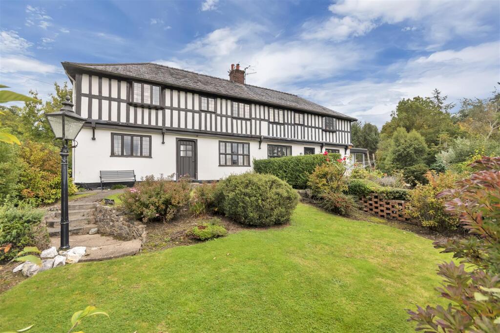 Main image of property: Llanfyllin