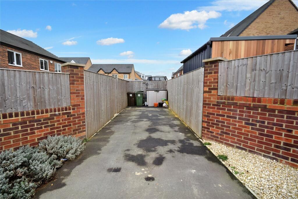 3 bedroom semidetached house for sale in Haigh Moor Drive