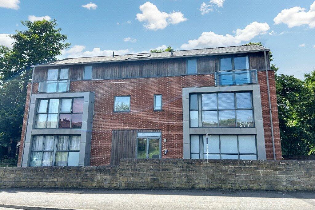 Main image of property: 2 The Lodge, Manygates Park, Wakefield, West Yorkshire