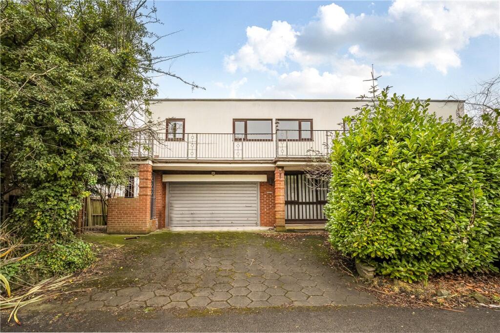 Main image of property: Old Mains Lane, Poulton-le-Fylde, Lancashire, FY6