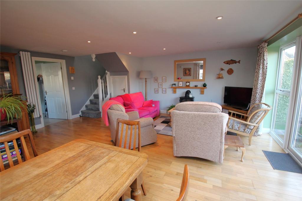 2 bedroom detached house for sale in Lower Quay Road, Fareham, Hampshire, PO16