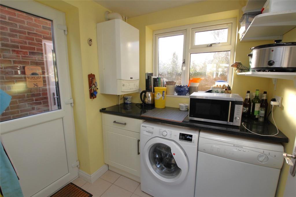 2 bedroom detached house for sale in Lower Quay Road, Fareham, Hampshire, PO16