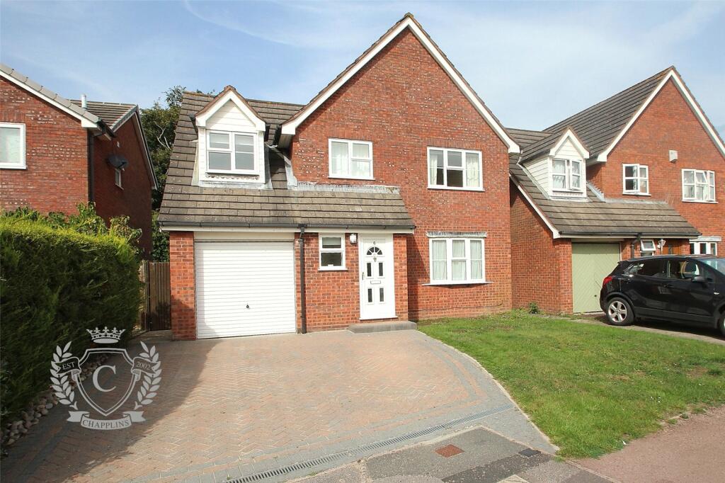 4 bedroom detached house for sale in Gardens, Fareham