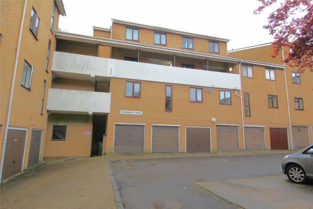 3 bedroom apartment for sale in Frogmore, Fareham, Hampshire, PO14