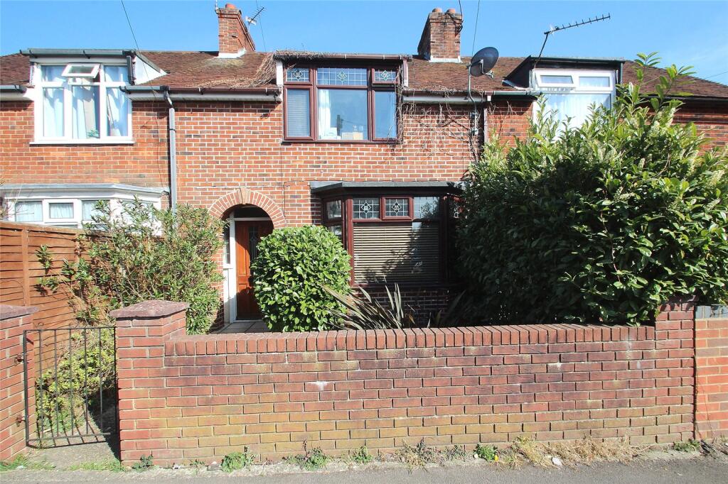 Main image of property: Crescent Road, Fareham, Hampshire, PO16