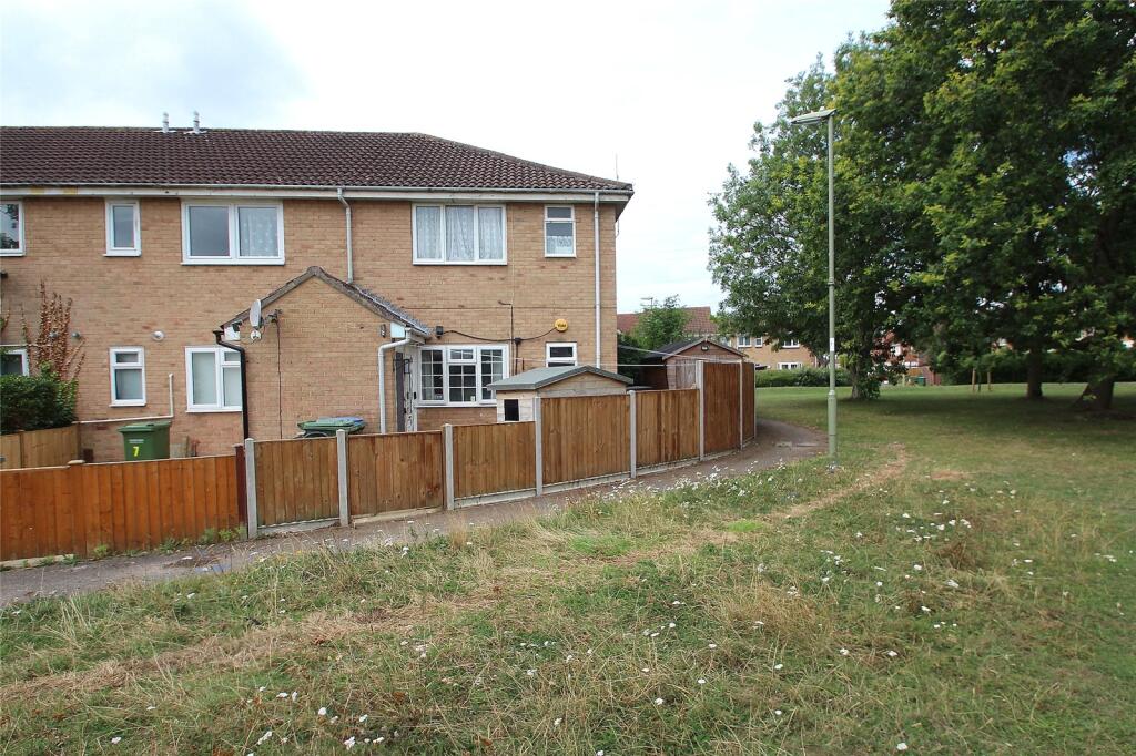 Main image of property: Falcon Close, Fareham, Hampshire, PO16