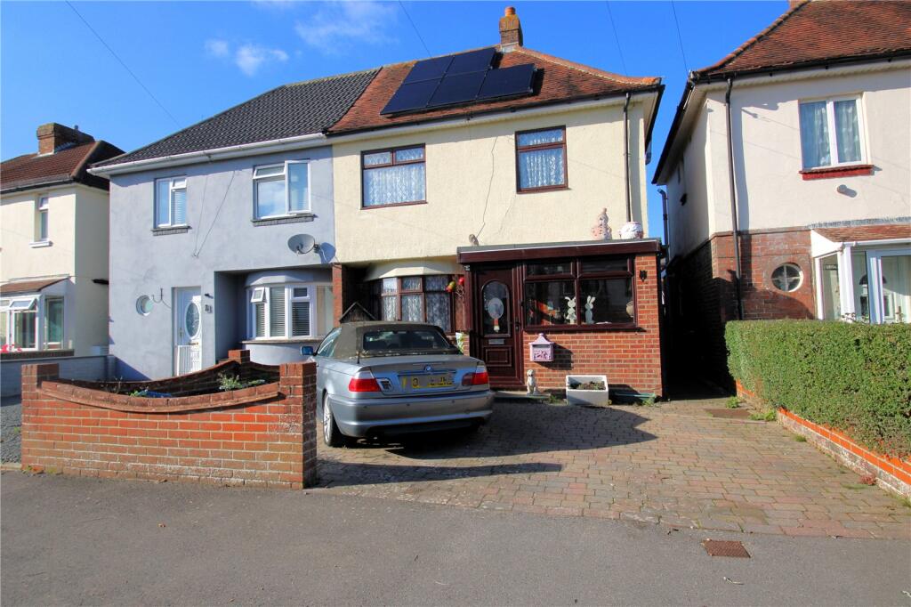 Main image of property: Oak Road, Fareham, Hampshire, PO15
