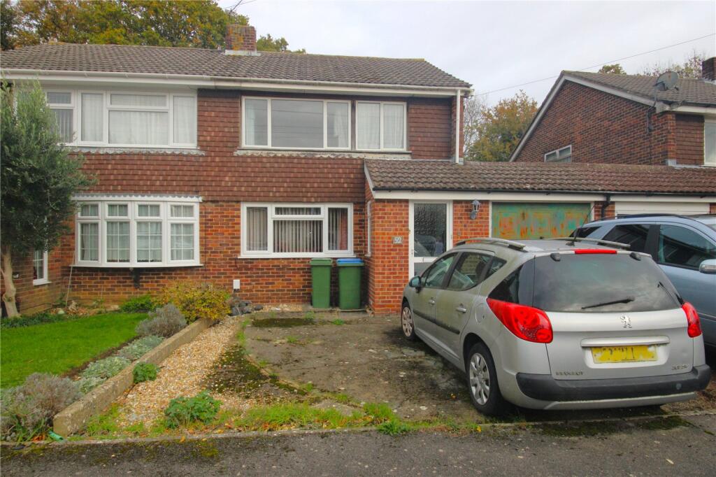 Main image of property: Park Farm Avenue, Fareham, Hampshire, PO15