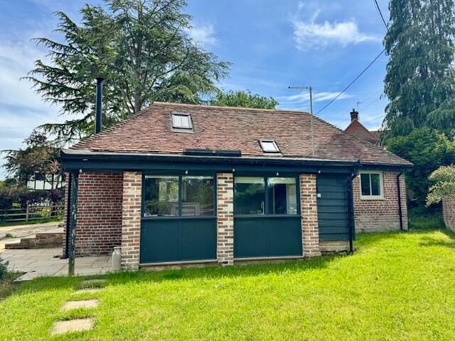 Main image of property: Etchingham