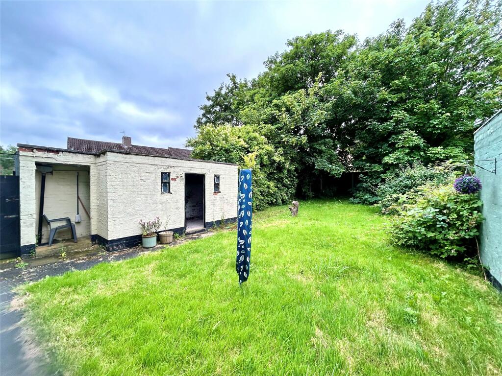 Additional property image - Hoole Road, Wirral, Merseyside, CH49