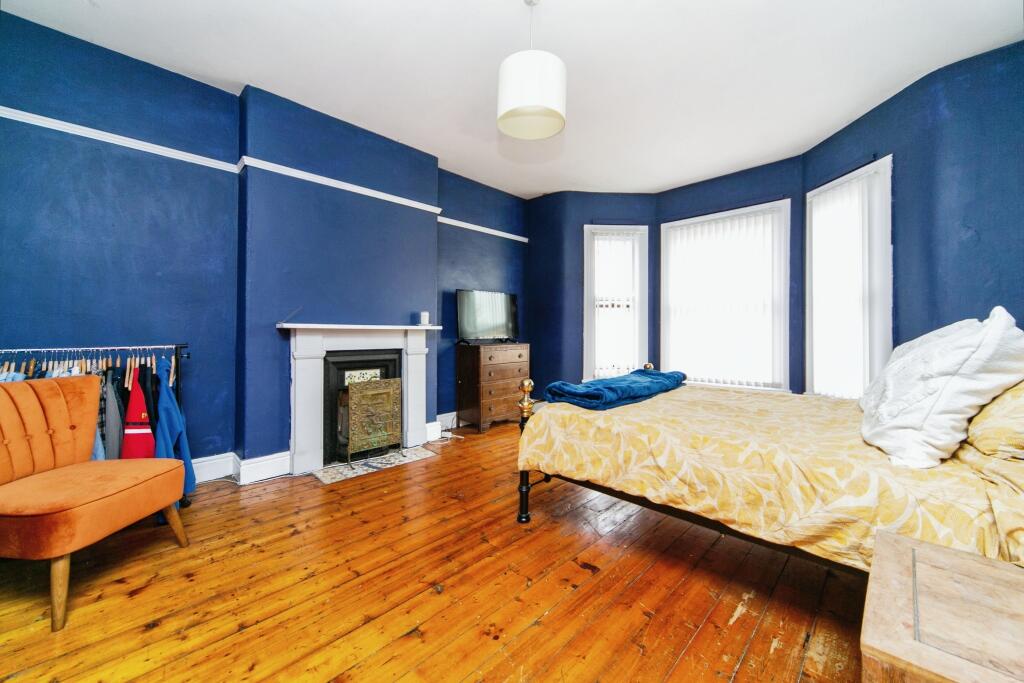 Additional property image - Marlborough Grove, PRENTON, CH43