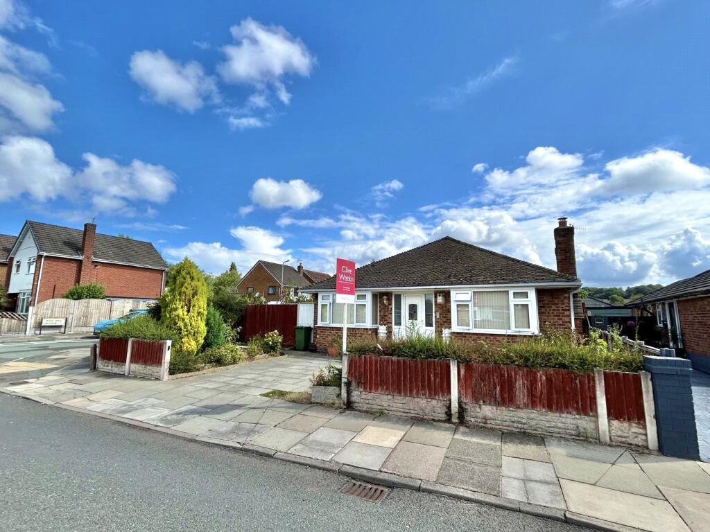 Main image of property: Noctorum Avenue, Prenton, CH43