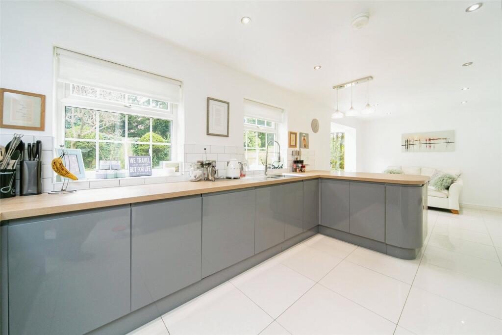 Additional property image - Woodbank Park, Oxton, Merseyside, CH43