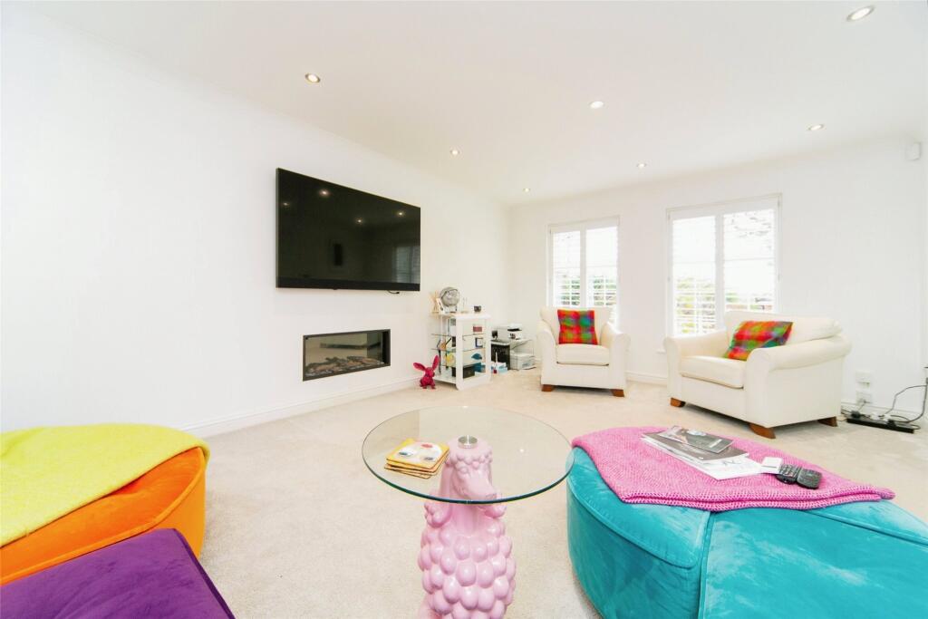 Additional property image - Woodbank Park, Oxton, Merseyside, CH43