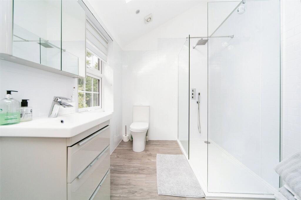 Additional property image - Woodbank Park, Oxton, Merseyside, CH43