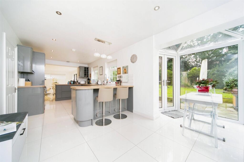 Additional property image - Woodbank Park, Oxton, Merseyside, CH43