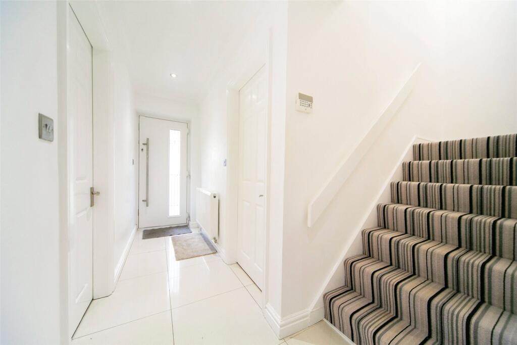 Additional property image - Woodbank Park, Oxton, Merseyside, CH43