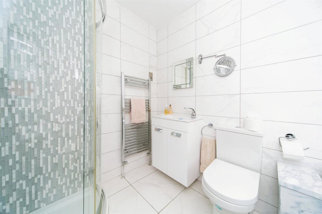 Additional property image - Woodbank Park, Oxton, Merseyside, CH43