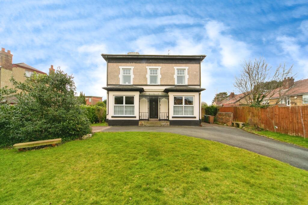 Main image of property: Palm Grove, Prenton, CH43