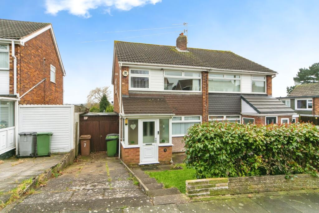Main image of property: Bentham Close, Prenton, CH43