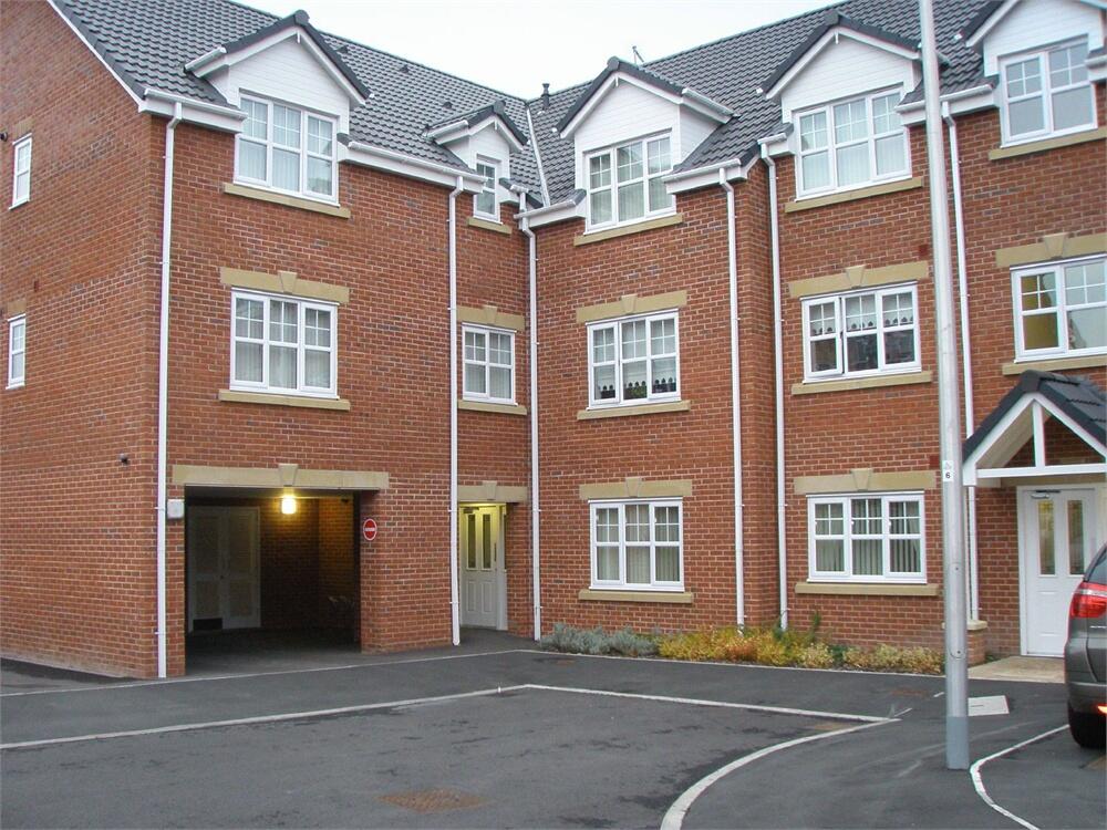 Main image of property: Iona Crescent, Widnes, WA8