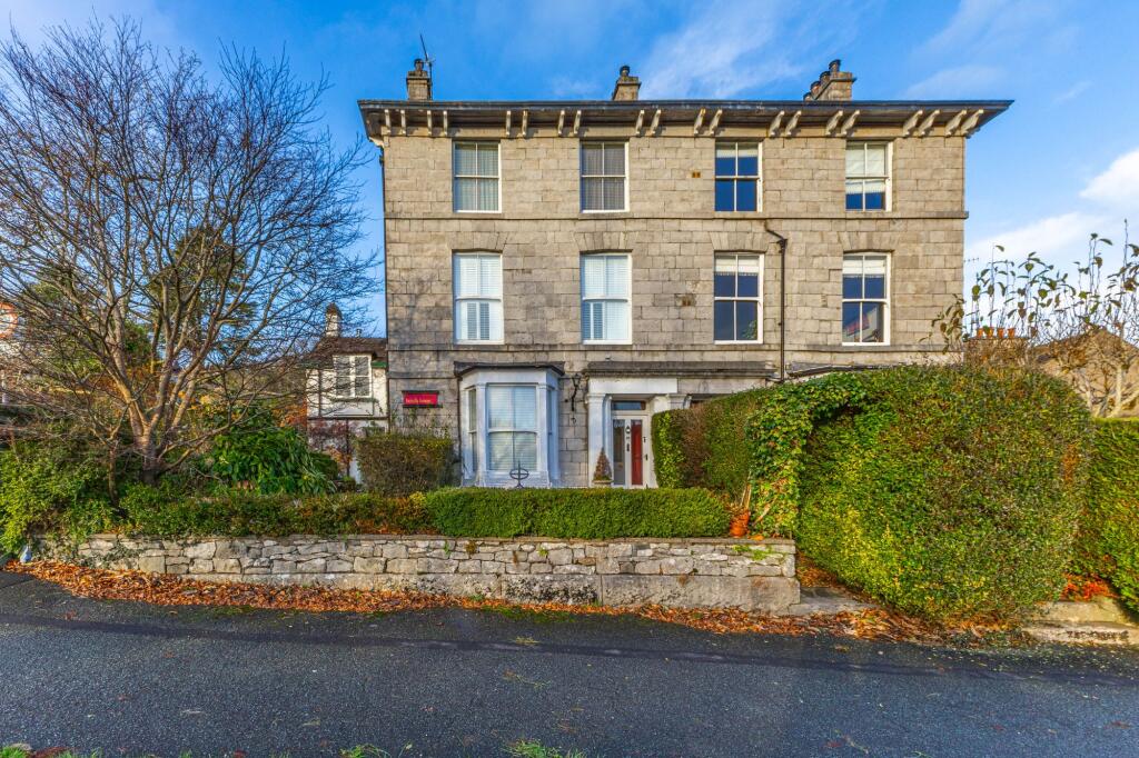 Main image of property: 38b Greenside, Kendal