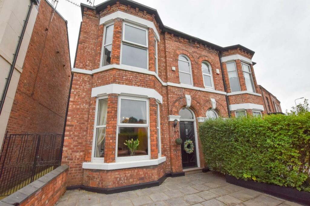 3 bedroom semidetached house for sale in Ormskirk Road, Pemberton
