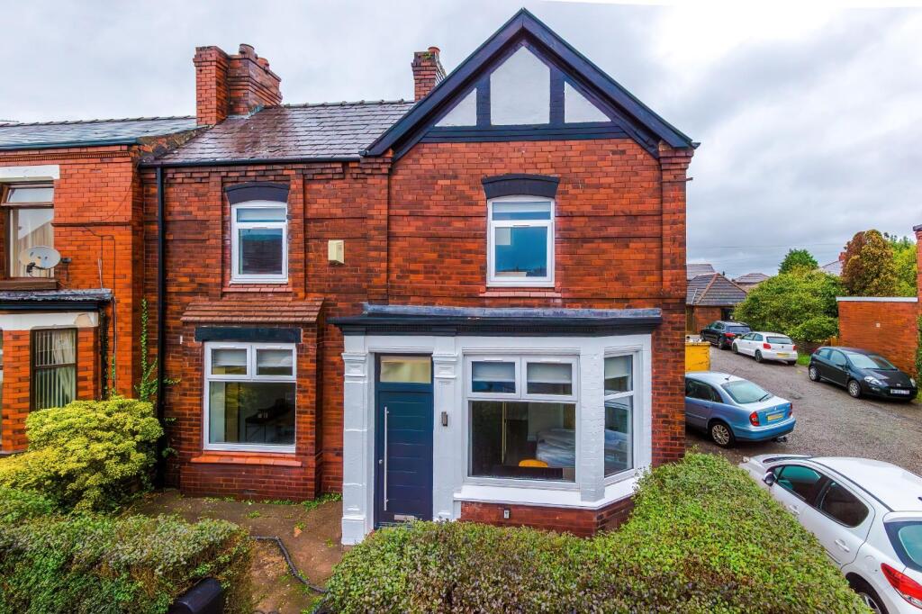 Main image of property: Ellesmere Road, Pemberton, Wigan, WN5 9LA