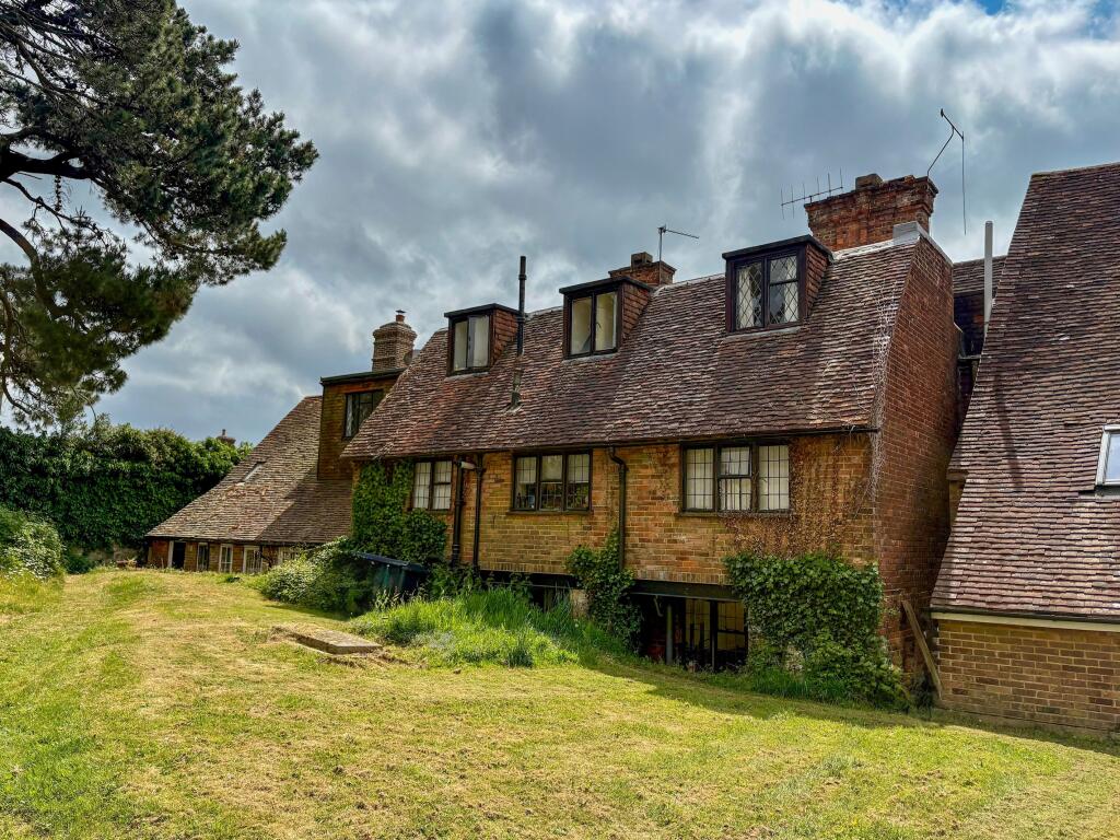 Main image of property: High Street, Mayfield