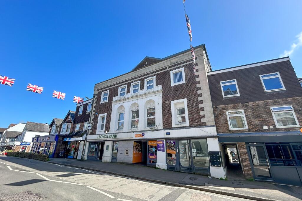 Main image of property: The Broadway, Crowborough