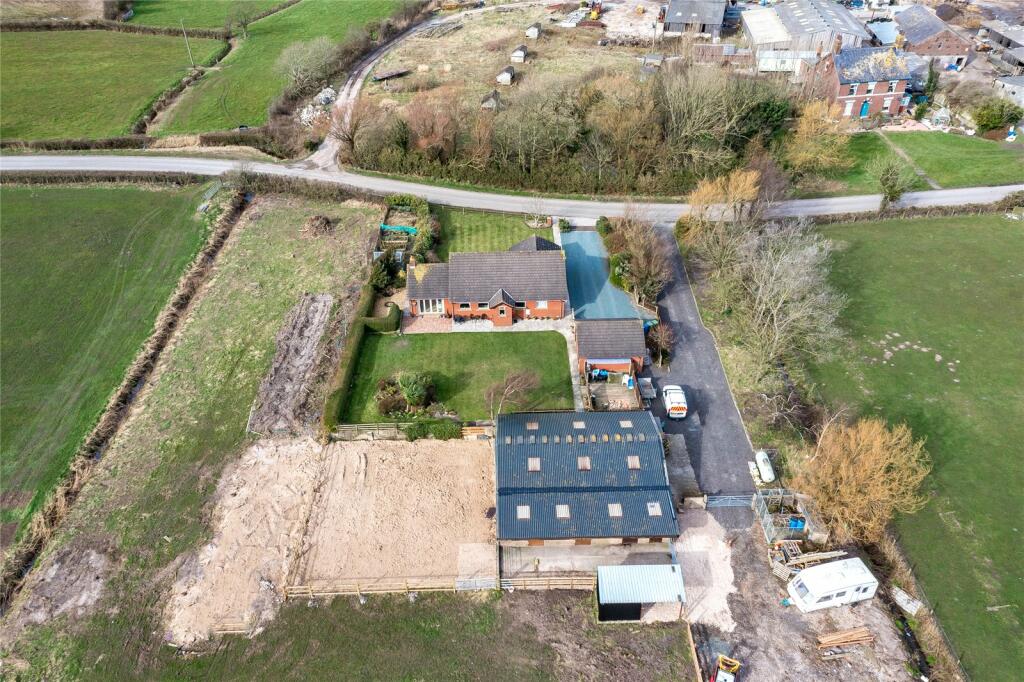 4 bedroom bungalow for sale in Cemetery Lane, Preesall, Poultonle