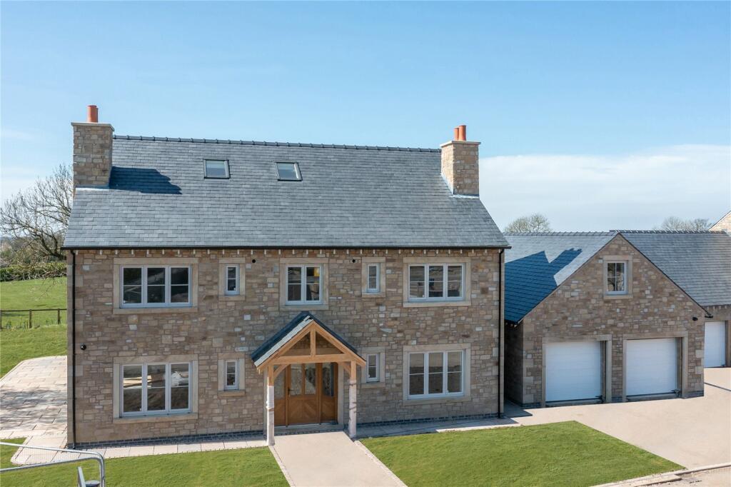 5 bedroom detached house for sale in Horns Lane, Goosnargh, Preston