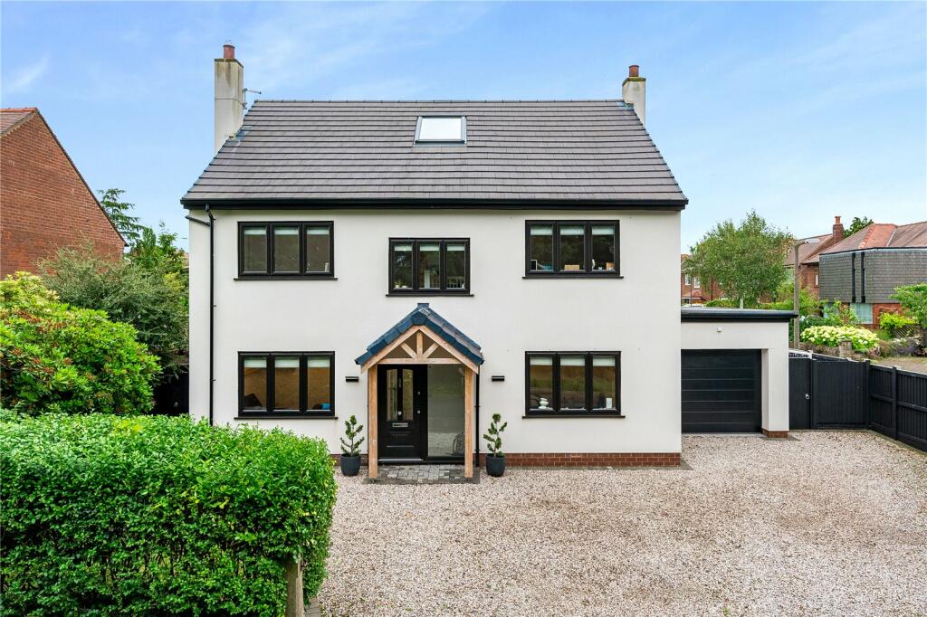 5 bedroom detached house for sale in Garstang Road, Barton, Preston