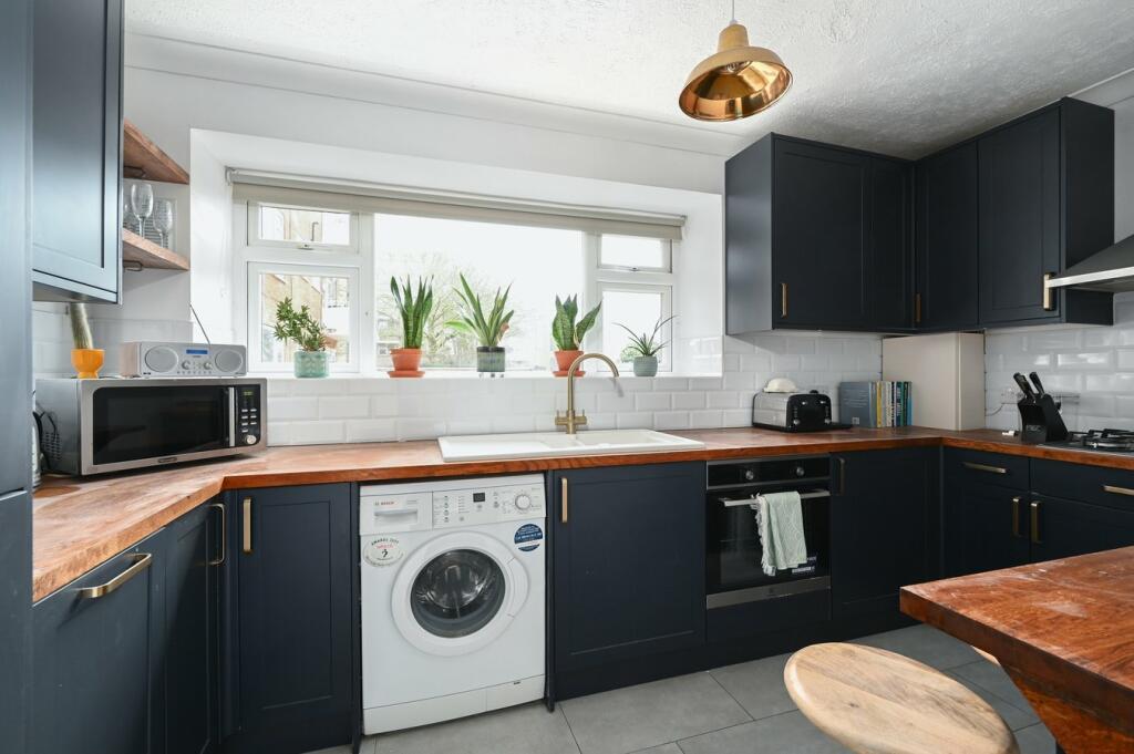 Main image of property: Palmeira Avenue, Hove, BN3