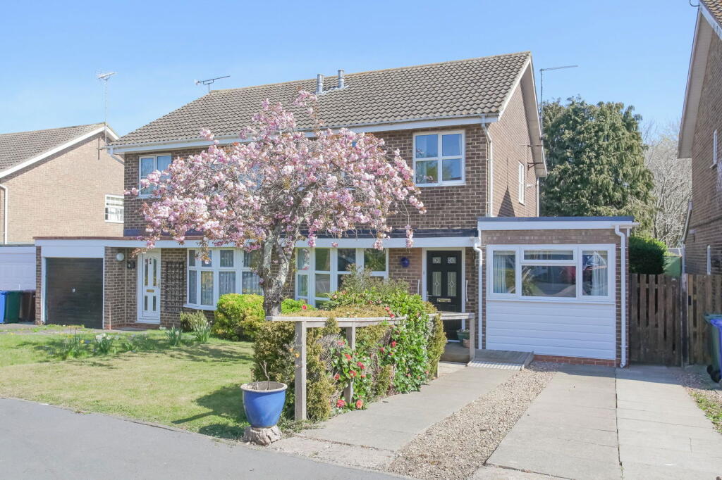 Main image of property: Aston Close, Banbury